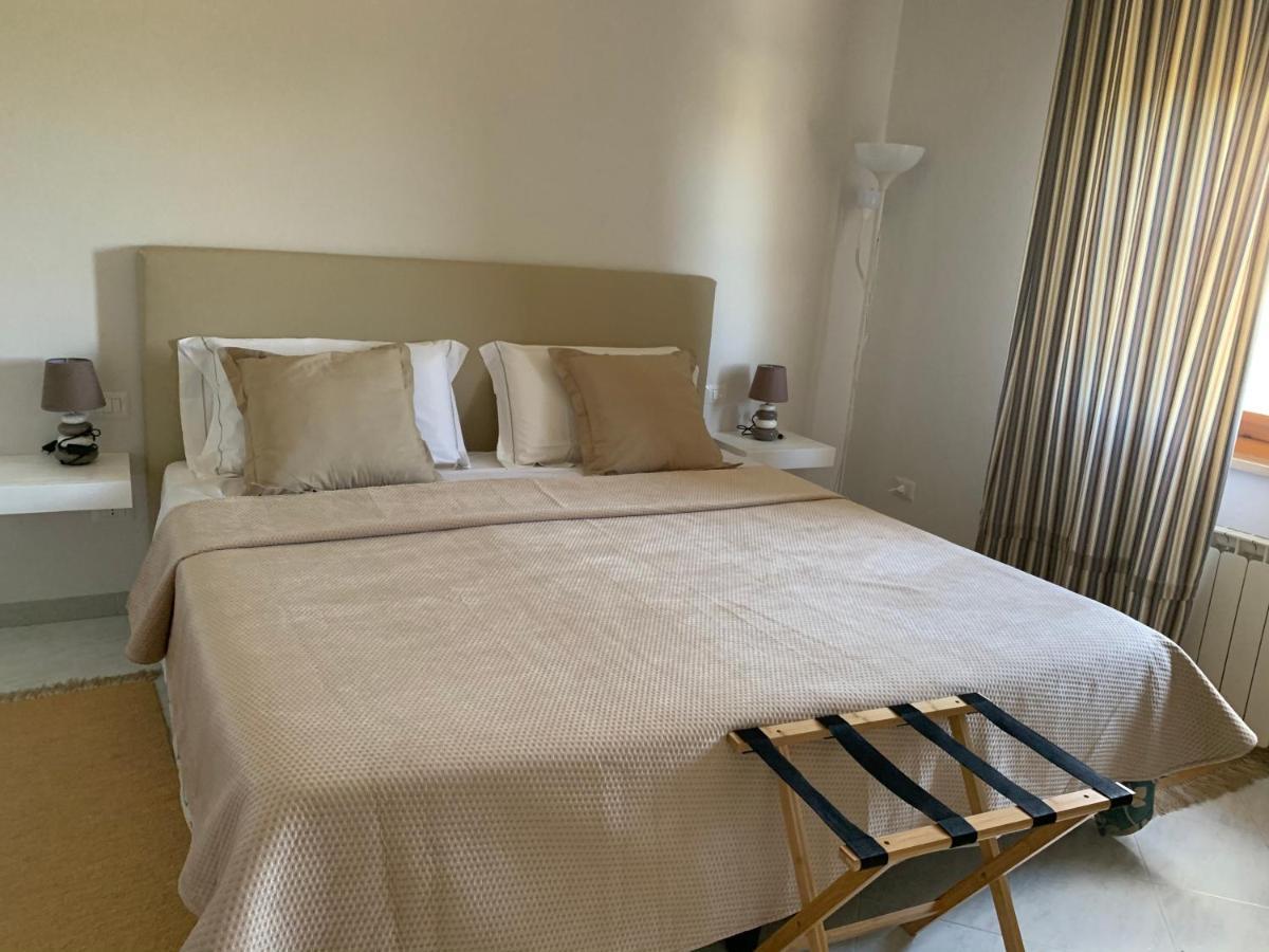 L'Oasi Di Franco Bed & Breakfast Villa San Pietro ภายนอก รูปภาพ