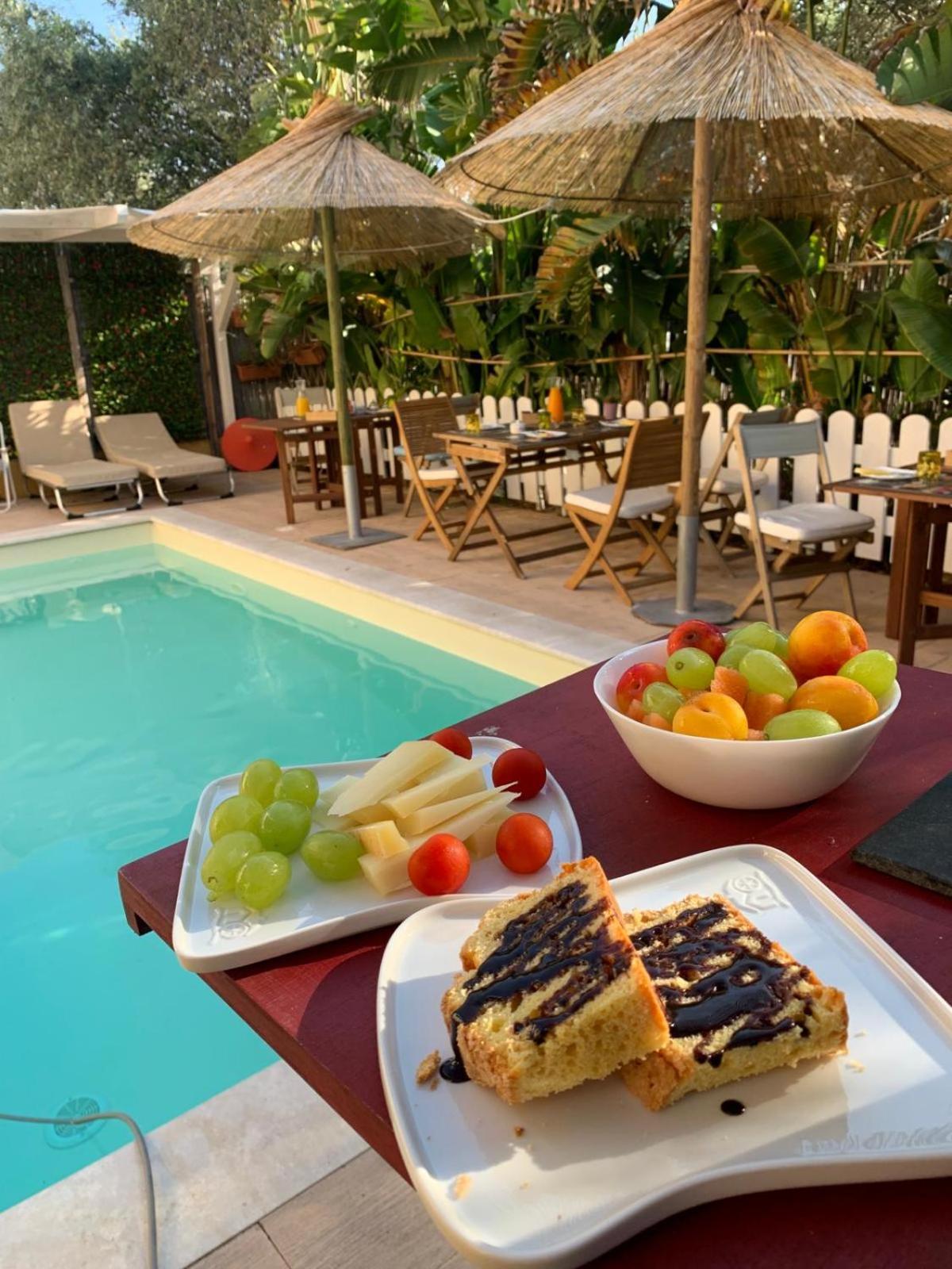 L'Oasi Di Franco Bed & Breakfast Villa San Pietro ภายนอก รูปภาพ